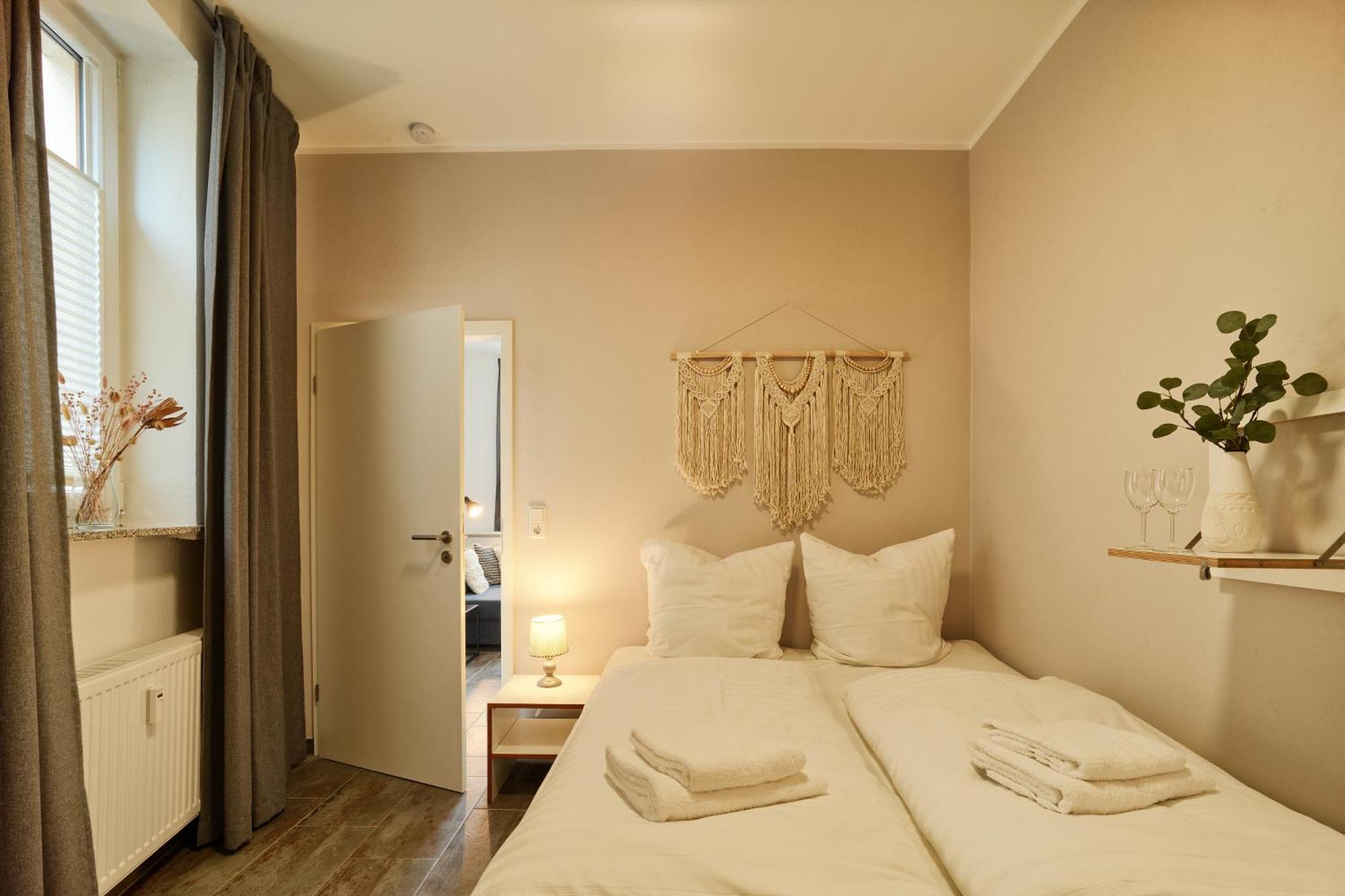 Kleine Moselruhe - Gemuetliche Ferienwohnung Bis 3 Personen - Zentral In ทราเบิน-ทราร์บาค ภายนอก รูปภาพ